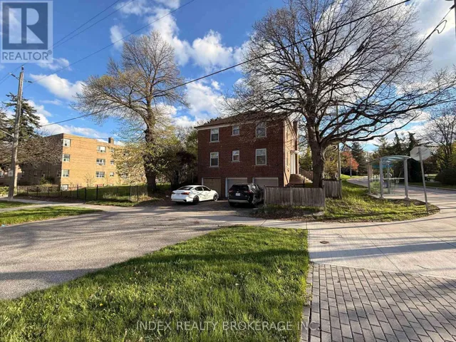 21 ANGLESEY BOULEVARD, Toronto (Edenbridge-Humber Valley), Ontario M9A3B4