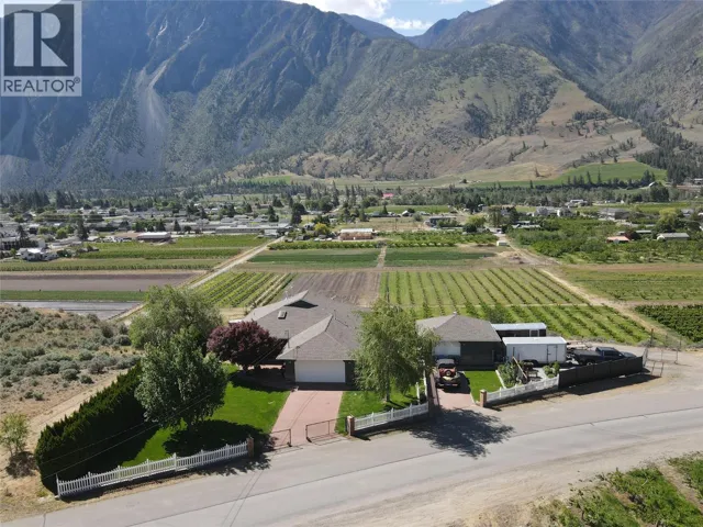 101 2nd Avenue, Keremeos, British Columbia V0X1N2