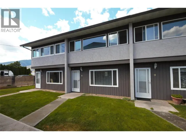5820 MAIN Street Unit# 8, Oliver, British Columbia V0H1T9