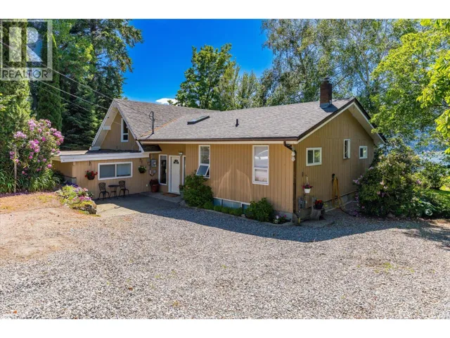 14924 Middle Bench Road, Lake Country, British Columbia V4V2C4