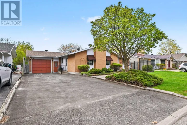 182 ABBOTSFORD ROAD, Ottawa, Ontario K2L1C9