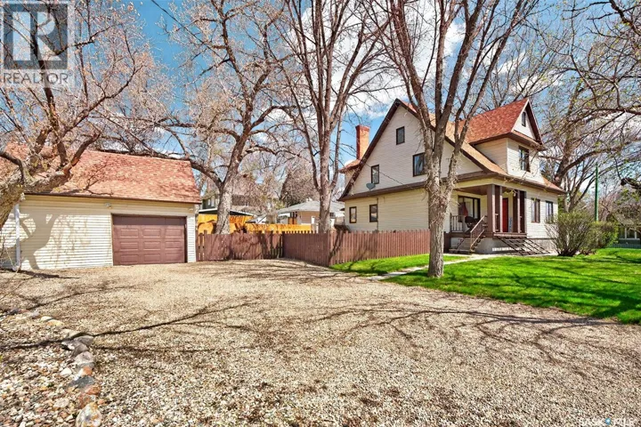1108 Redland AVENUE, Moose Jaw, Saskatchewan S6H3P3
