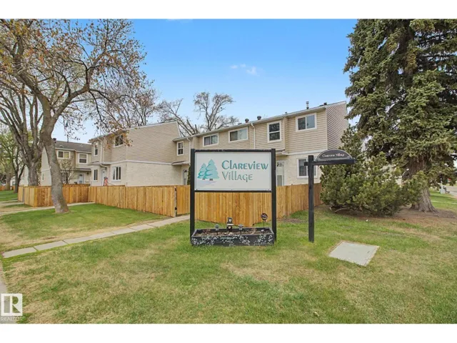9B CLAREVIEW VG NW, Edmonton, Alberta T5A3P4