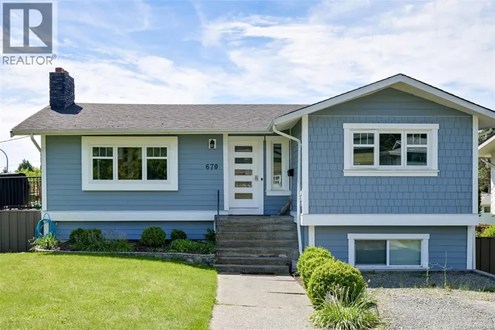 670 Polyanthus Cres, Saanich, British Columbia V8P4H4