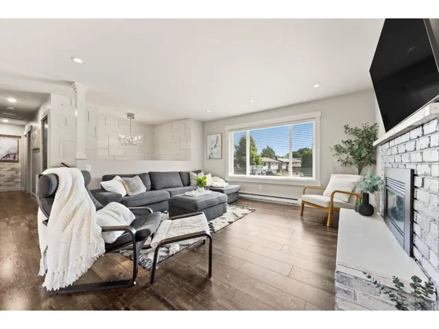 26451 30A AVENUE, Langley, British Columbia V4W3E1