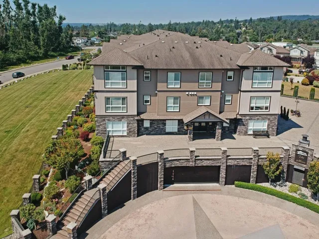 A120 33755 7TH AVENUE, Mission, British Columbia V2V0A4