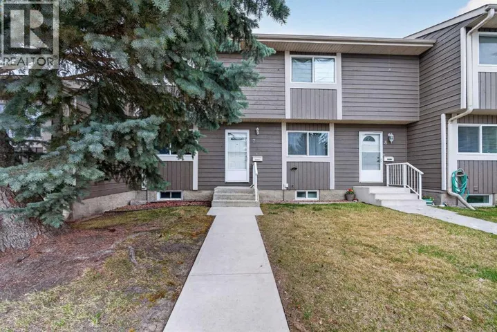 7, 14736 Deerfield, Calgary, Alberta T2J5Y1