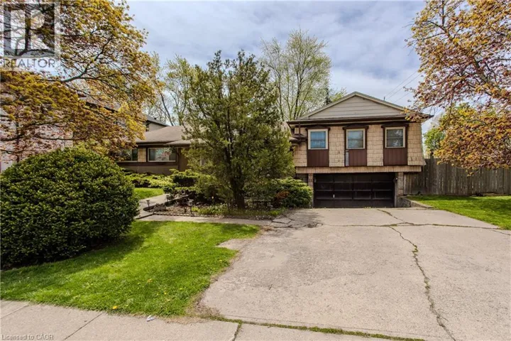 482 SHERIN Drive, Oakville, Ontario L6L4J5