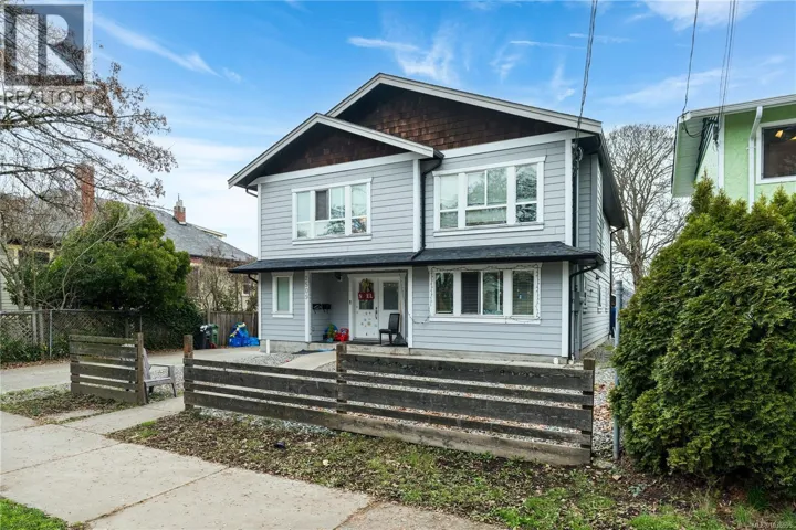 2509 Graham St, Victoria, British Columbia V8T3Y6