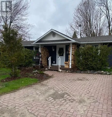 25 WELLINGTON STREET, Bracebridge (Macaulay), Ontario P1L1E8