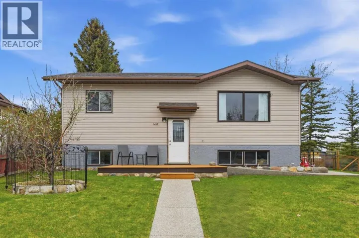 437 Maplewood SE, Diamond Valley, Alberta T0L0H0