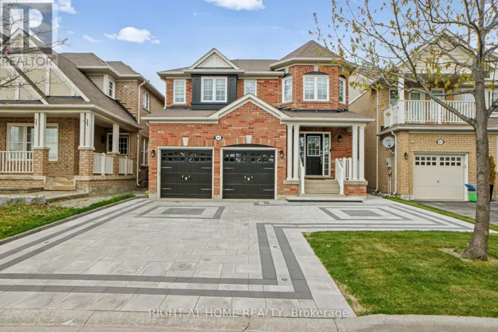 64 WILLIAMSON FAMILY HOLLOW, Newmarket (Woodland Hill), Ontario L3X3K2