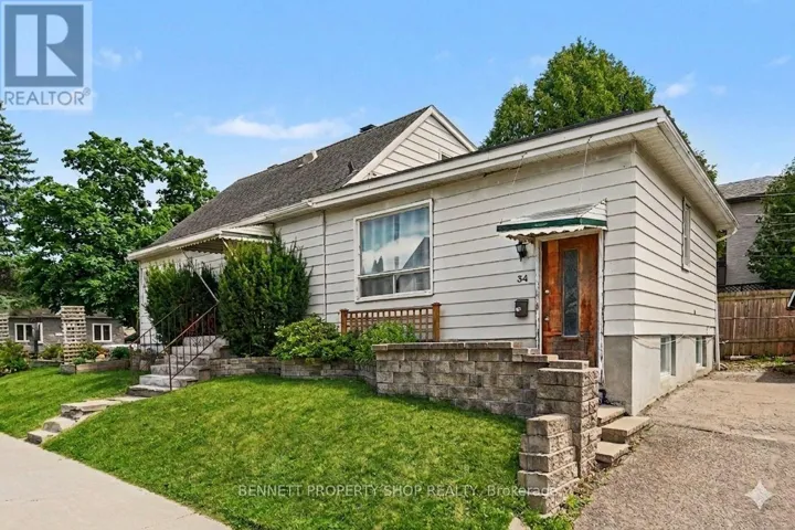 136 GLENORA STREET, Ottawa, Ontario K1S1J5