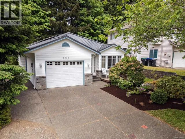 2028 Anna Pl, Courtenay, British Columbia V9N9B4