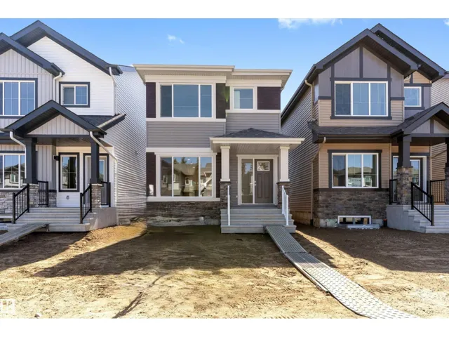 20703 43 AV NW, Edmonton, Alberta T6M3E3