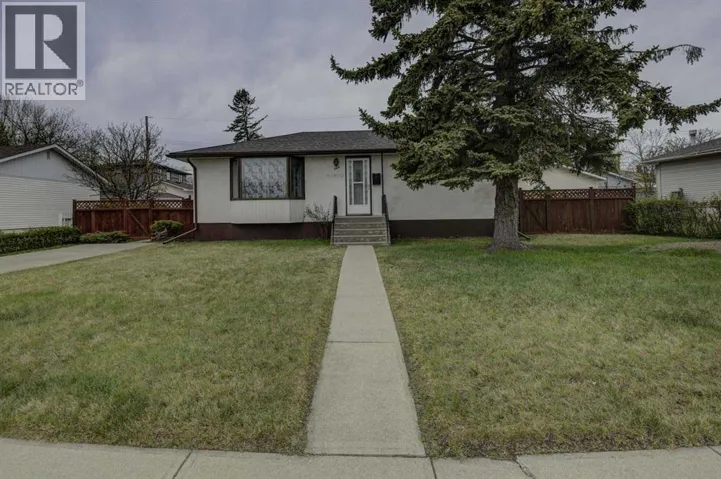 544 Thornhill Place NW, Calgary, Alberta T2K2S7
