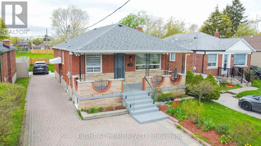 150 TOWER DRIVE, Toronto (Wexford-Maryvale), Ontario M1R3P5