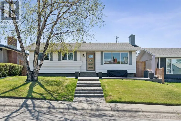 2219 Munro Drive NE, Calgary, Alberta T2E5Y7