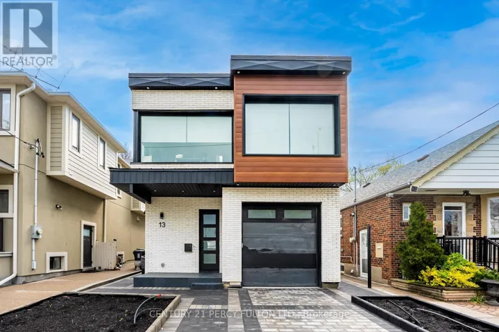 2 - 13 MCKAYFIELD ROAD, Toronto (Danforth Village-East York), Ontario M4J3V5