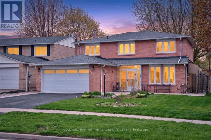 264 MANCHESTER DRIVE, Newmarket (Bristol-London), Ontario L3Y6K3