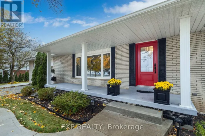 2116 BINBROOK ROAD E, Hamilton, Ontario L0R1C0