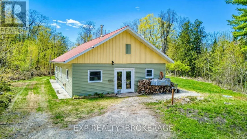 371 SHERBROOKE DRIVE, Tay Valley, Ontario K0H2B0