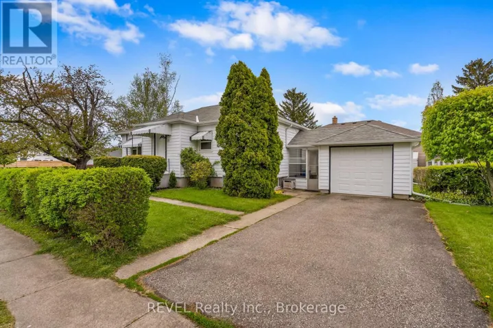 18 NICKERSON AVENUE, St. Catharines (Vine/Linwell), Ontario L2N3M2