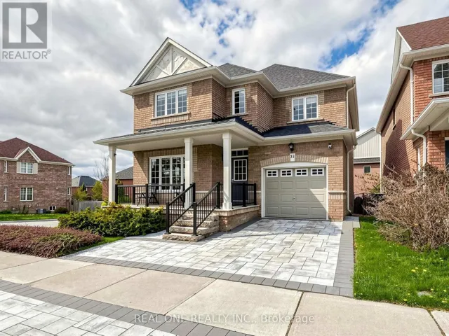 37 TRISH DRIVE, Richmond Hill (Oak Ridges Lake Wilcox), Ontario L4E5C4