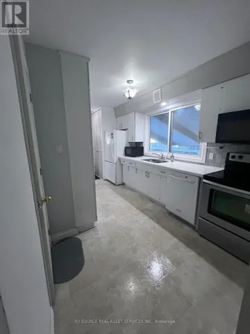 199 DIXIE CRESCENT, Waterloo, Ontario N2J3K9