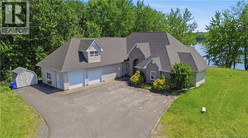 354 Route 105, Maugerville, New Brunswick E3A8N6