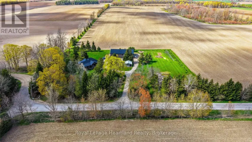 5106 5TH LINE, Minto, Ontario N0G2P0