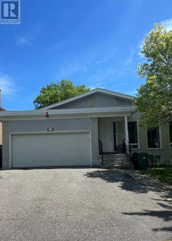 MAIN FLOOR - 23 PINEWAY BLVD BOULEVARD, Toronto (Bayview Woods-Steeles), Ontario M2H1A3