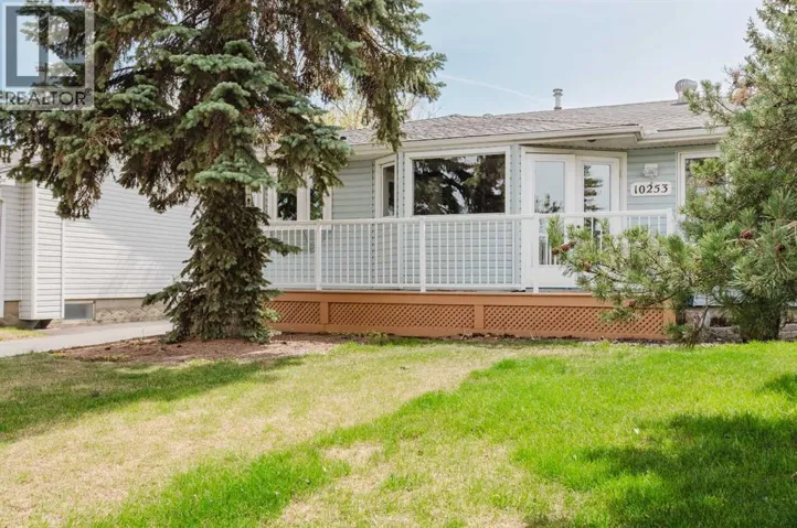 10253 112 Avenue, Grande Prairie, Alberta T8V1V9