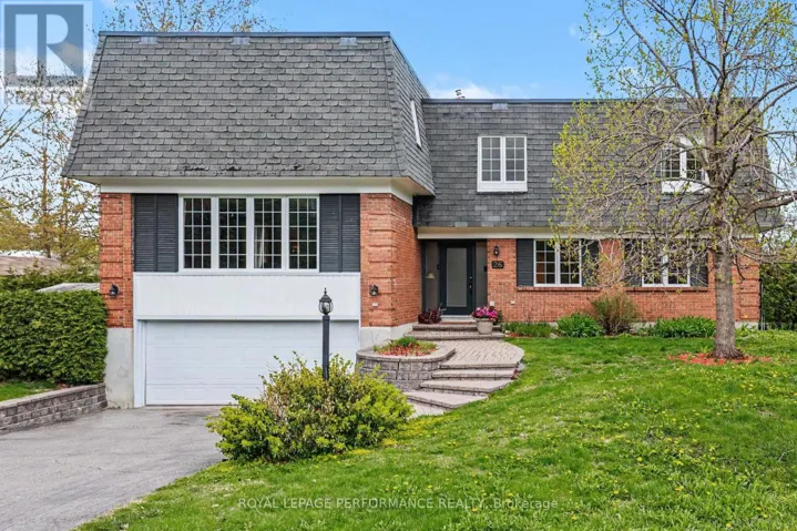 26 DELONG DRIVE, Ottawa, Ontario K1J8H4