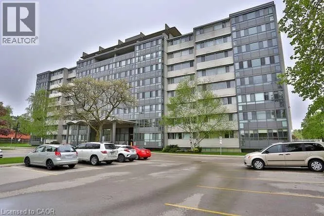 24 MIDLAND Drive Unit# 306, Kitchener, Ontario N2A2A8