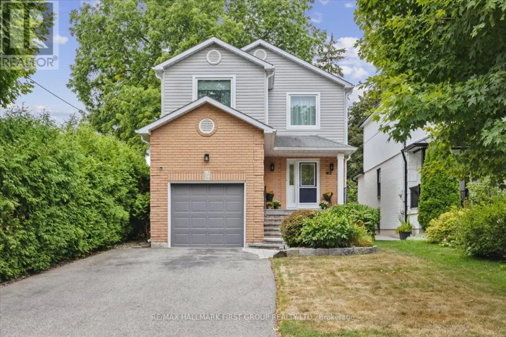 412 ATHOL STREET, Whitby (Downtown Whitby), Ontario L1N3Z6