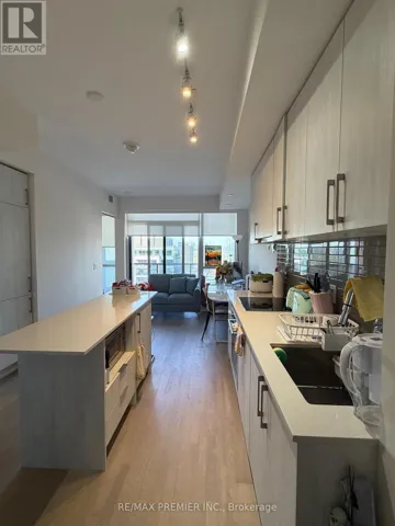 1905 - 88 CUMBERLAND STREET, Toronto (Annex), Ontario M5R1A3