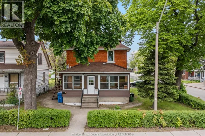 688-690 PARENT AVENUE, Windsor, Ontario N9A2C5