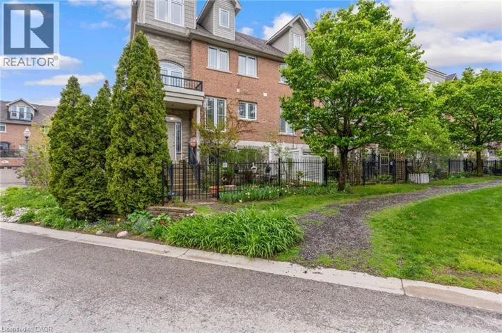 53 GROSVENOR Lane, Cambridge, Ontario N1R8N2
