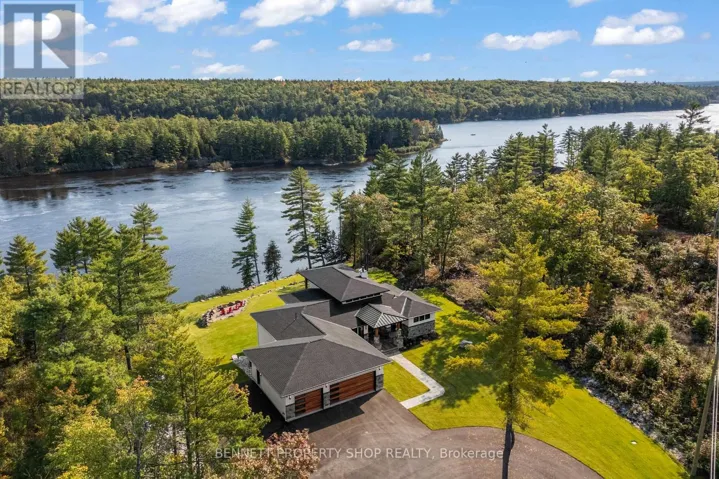 67 CARRIAGE LANDING ROAD, Horton, Ontario K0J1Y0