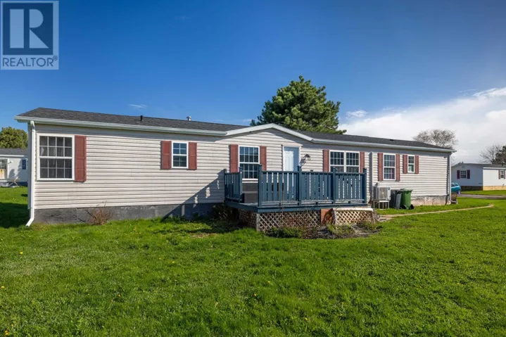 10 Windjammer Crescent, Charlottetown, Prince Edward Island C1C1M5