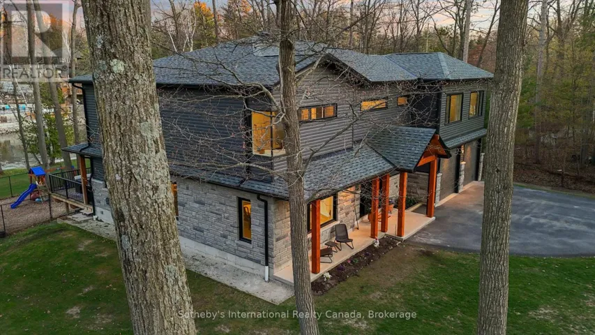 71 OAK LEA BOULEVARD, Wasaga Beach, Ontario L9Z2V1