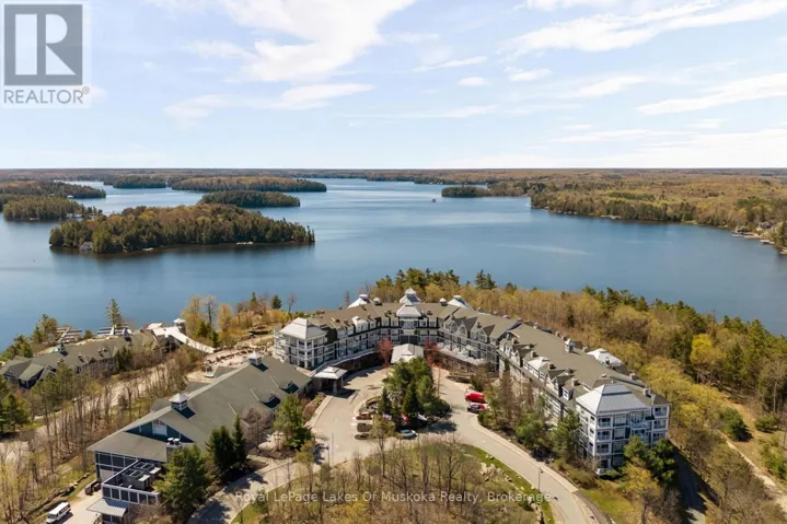 The Rock Golf Course and Marina nearby