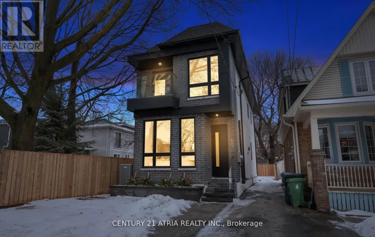 65 CREWE AVENUE, Toronto (Woodbine-Lumsden), Ontario M4C2J2