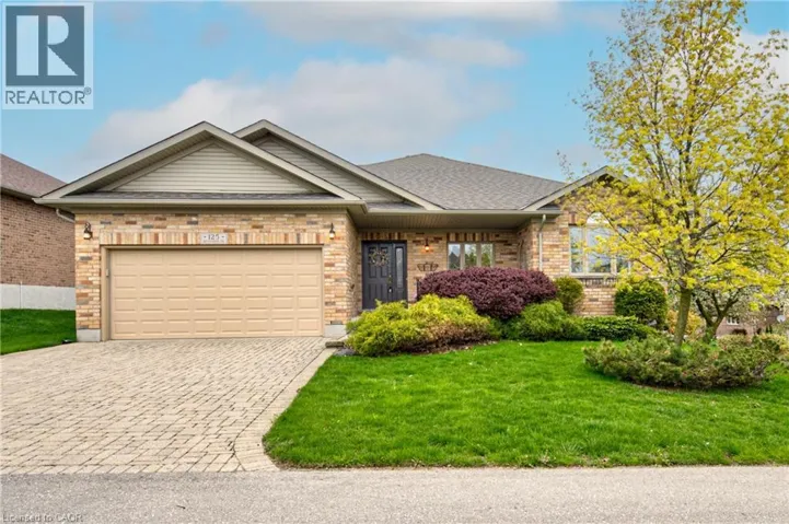 125 DEVONSHIRE Drive, New Hamburg, Ontario N3A4J6