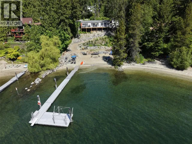 5604 Highway 3A Highway, Nelson, British Columbia V1L6N7