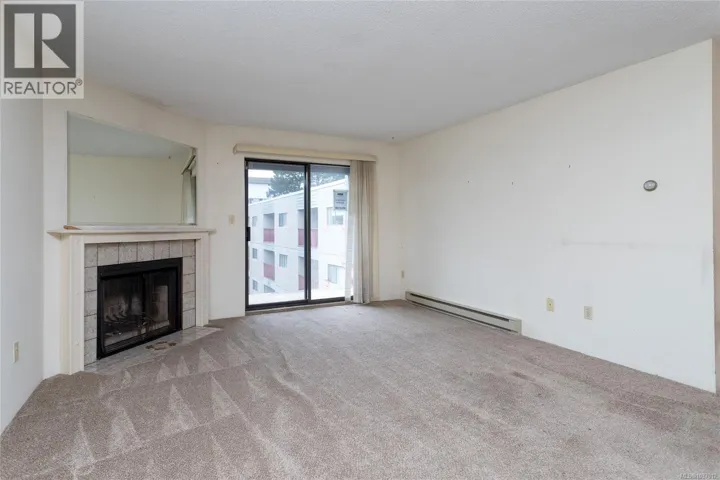 409 3255 Glasgow Ave, Saanich, British Columbia V8X4S4