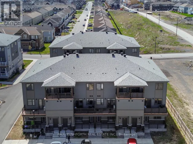 218 PARNIAN PRIVATE, Ottawa, Ontario K2J4H7