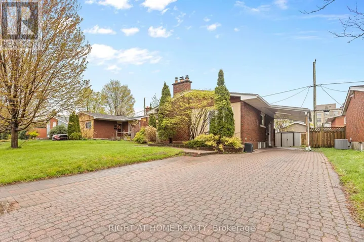 1808 GILBERT AVENUE, Ottawa, Ontario K2C1A4
