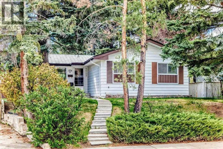 5007 Vallance Crescent NW, Calgary, Alberta T3A0T7